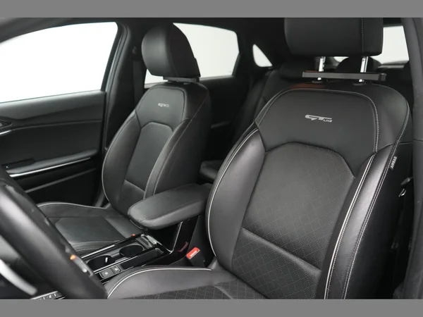 KIA Ceed (2023) — foto 26 van 29