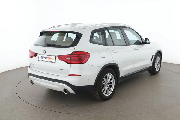 BMW X3 (2020) — foto 12 van 16