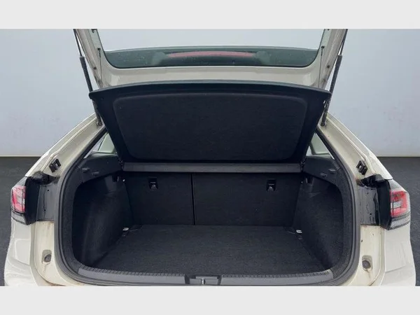 Volkswagen TAIGO (2023) — foto 24 van 24