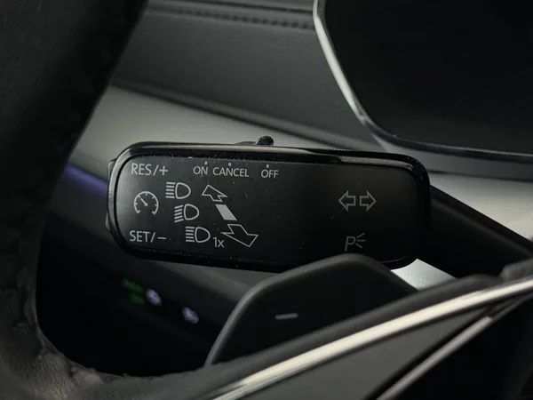 SKODA Octavia (2024) — foto 9 van 31