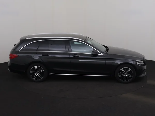 MERCEDES C 180 (2020) — foto 20 van 24