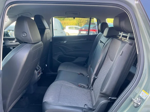 VOLKSWAGEN Tayron (2025) — foto 9 van 24