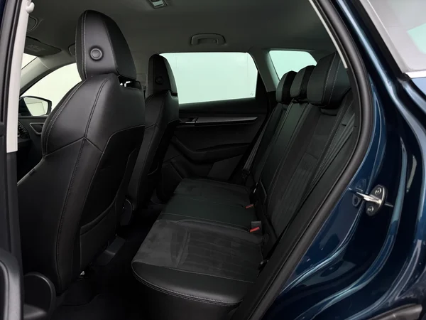 SKODA Karoq (2021) — foto 5 van 30