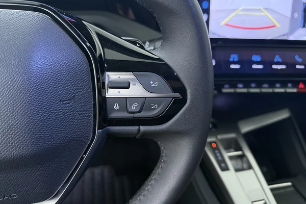 Peugeot 308 SW (2024) — foto 7 van 18