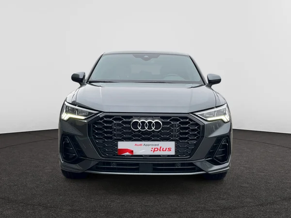 AUDI Q3 Sportback (2026) — foto 15 van 24