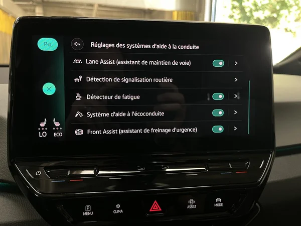 VOLKSWAGEN ID.3 (2021) — foto 8 van 19