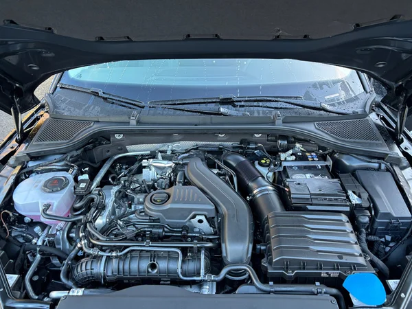 SKODA Octavia Combi (2025) — foto 22 van 24
