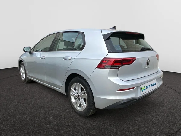 VOLKSWAGEN Golf VIII (2020) — foto 12 van 18