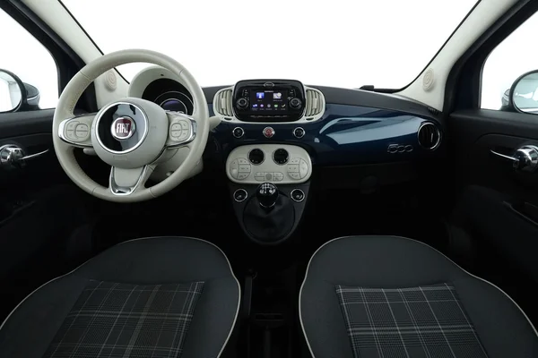 Fiat 500 (2018) — foto 3 van 16