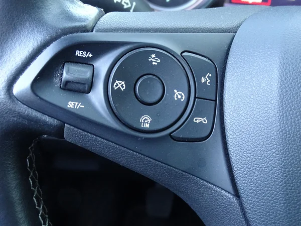 Opel Astra (2019) — foto 15 van 27