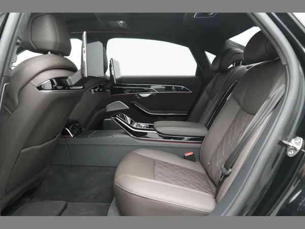 AUDI A8 Long PHEV (2024) — foto 26 van 53