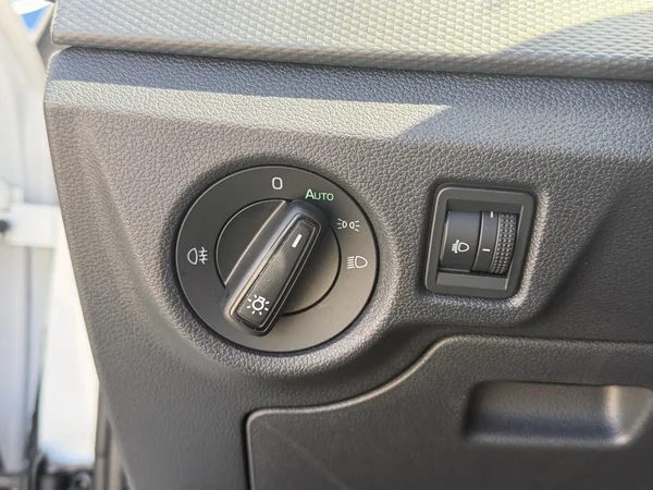 SKODA Kamiq (2024) — foto 3 van 18
