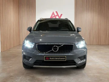 Volvo XC-40 b9c8c5e7-20b8-4a81-9042-1fc525378f9e