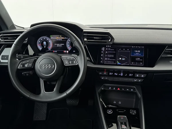 AUDI A3 Sportback (2025) — foto 8 van 18