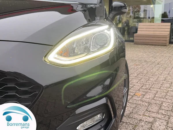 Ford Fiesta (2018) — foto 23 van 28