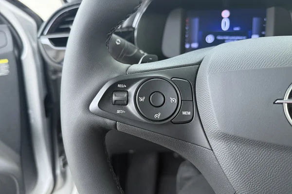 Opel Corsa (2025) — foto 6 van 20