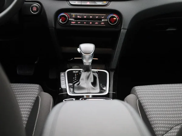Kia XCeed (2023) — foto 2 van 41