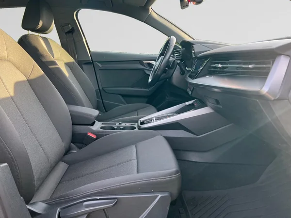 AUDI A3 Sportback Dsl (2021) — foto 13 van 17
