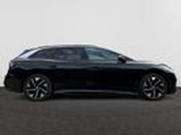 VOLKSWAGEN ID.7 Tourer (2026) — foto 13 van 15
