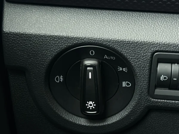 VOLKSWAGEN T-Cross (2022) — foto 18 van 26