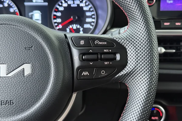 Kia Picanto (2024) — foto 6 van 16