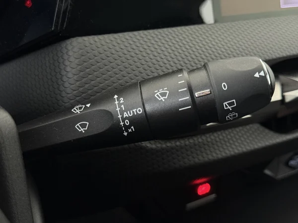 DS AUTOMOBILES DS 4 (2022) — foto 15 van 31