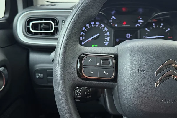 Citroen C3 (2024) — foto 6 van 19