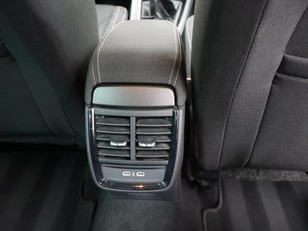 SKODA Kamiq (2024) — foto 24 van 26
