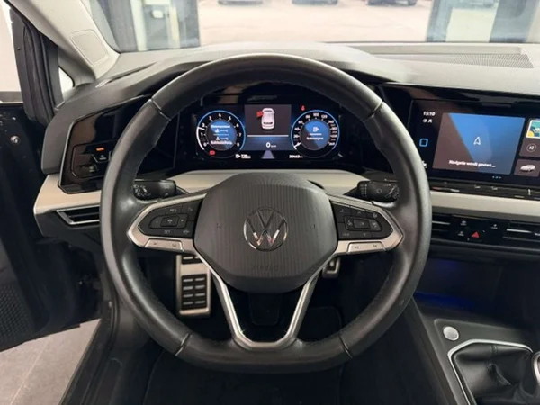 Volkswagen Golf (2024) — foto 4 van 23