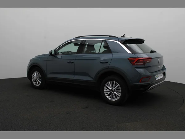 VOLKSWAGEN T-Roc (2022) — foto 12 van 19