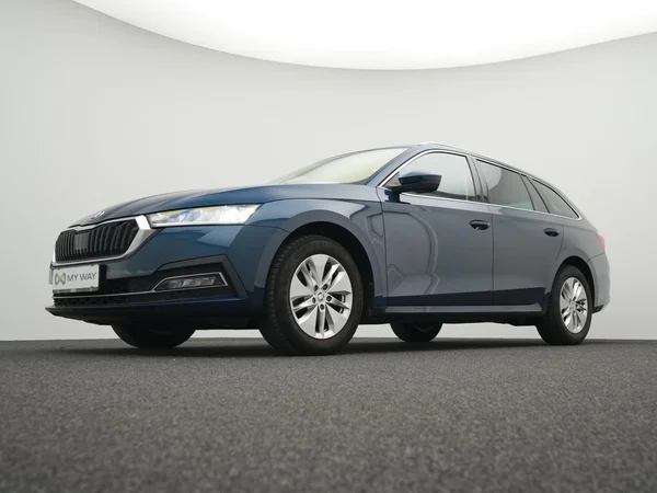 SKODA Octavia SW (2022) — foto 25 van 28