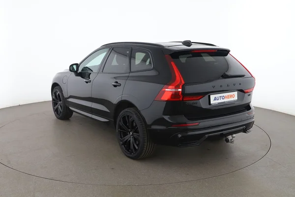 Volvo XC60 (2024) — foto 10 van 16