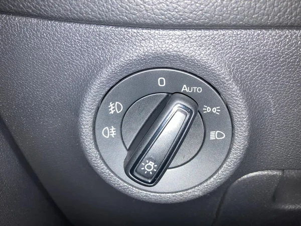 SKODA Kodiaq (2022) — foto 18 van 36