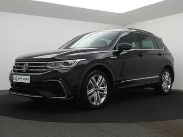 VOLKSWAGEN Tiguan (2022)