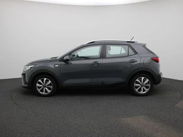 Kia Stonic (2022) — foto 32 van 37