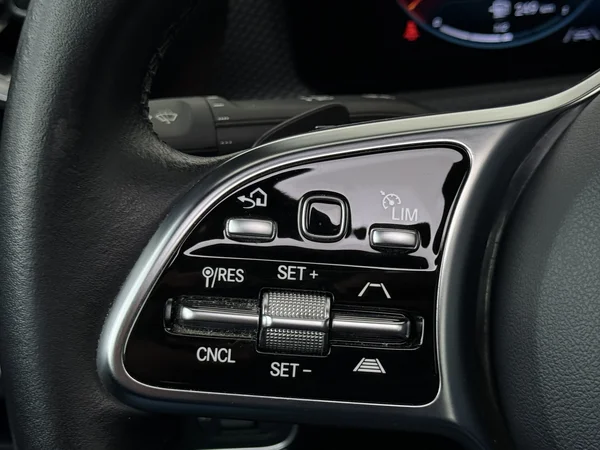MERCEDES CLA 250 (2022) — foto 9 van 34
