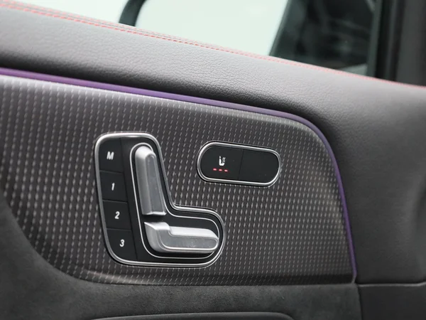 Mercedes-Benz EQA (2021) — foto 30 van 48