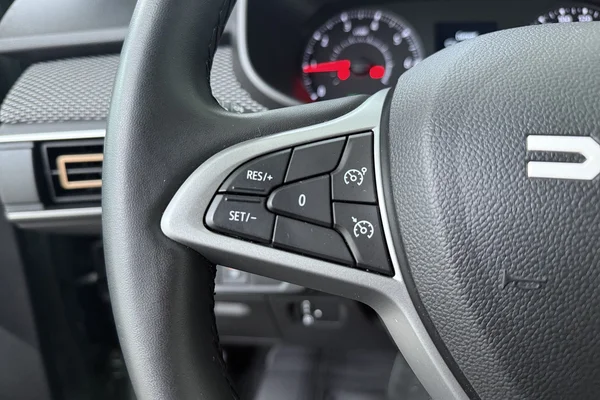 Dacia Sandero Stepway (2024) — foto 6 van 21