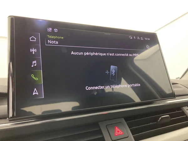 AUDI A4 Avant (2020) — foto 19 van 36
