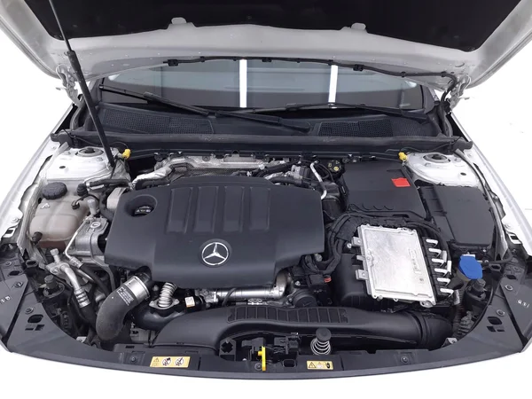 Mercedes-Benz CLA SW (X118) (2022) — foto 9 van 33