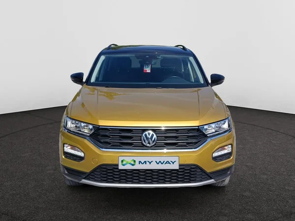VOLKSWAGEN T-Roc (2020) — foto 16 van 20