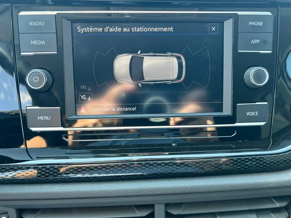 VOLKSWAGEN Taigo (2022) — foto 18 van 18
