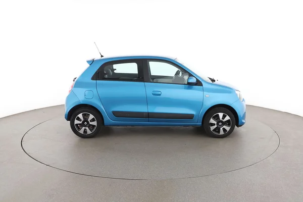 Renault Twingo (2016) — foto 13 van 16