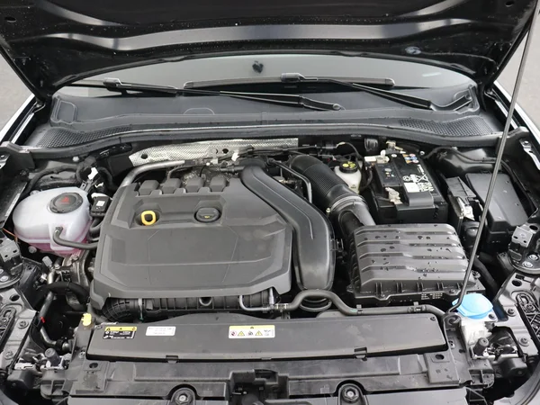 CUPRA Leon (2024) — foto 6 van 26