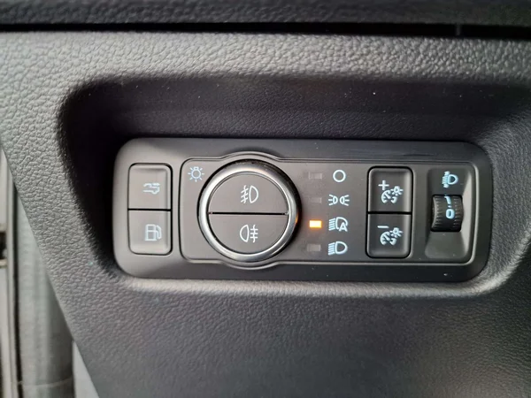 Ford Ranger — foto 16 van 16