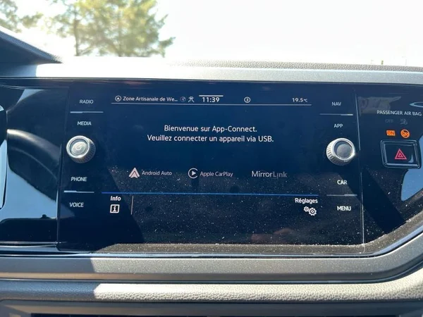 VOLKSWAGEN Taigo (2022) — foto 13 van 31