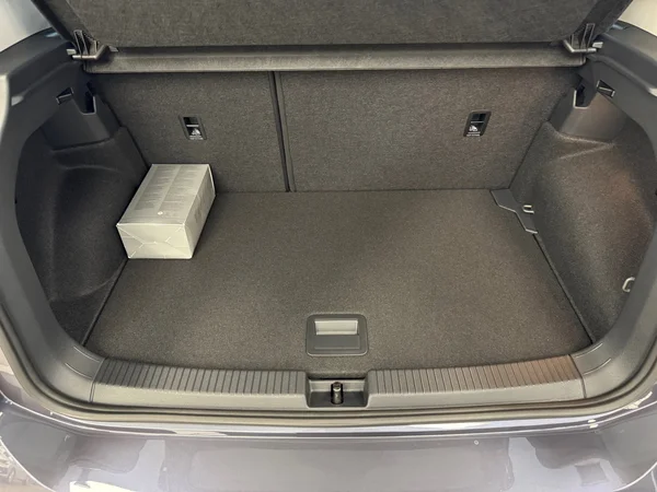 VOLKSWAGEN T-Cross (2025) — foto 15 van 20