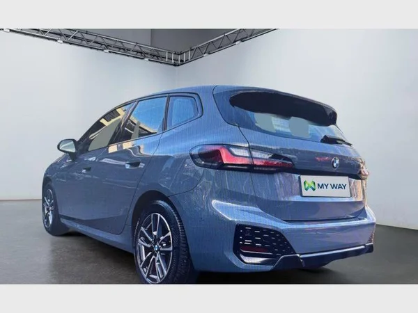 BMW 2 Active Tourer (2023) — foto 20 van 26