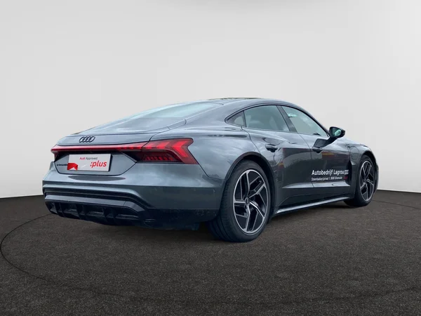 AUDI E-tron GT (2023) — foto 17 van 37