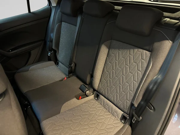 VOLKSWAGEN T-Cross (2025) — foto 4 van 23